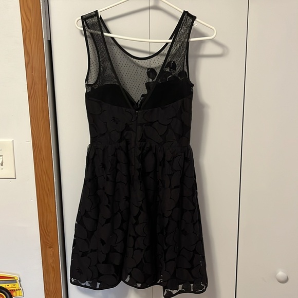 BCBG dress - Picture 2 of 7